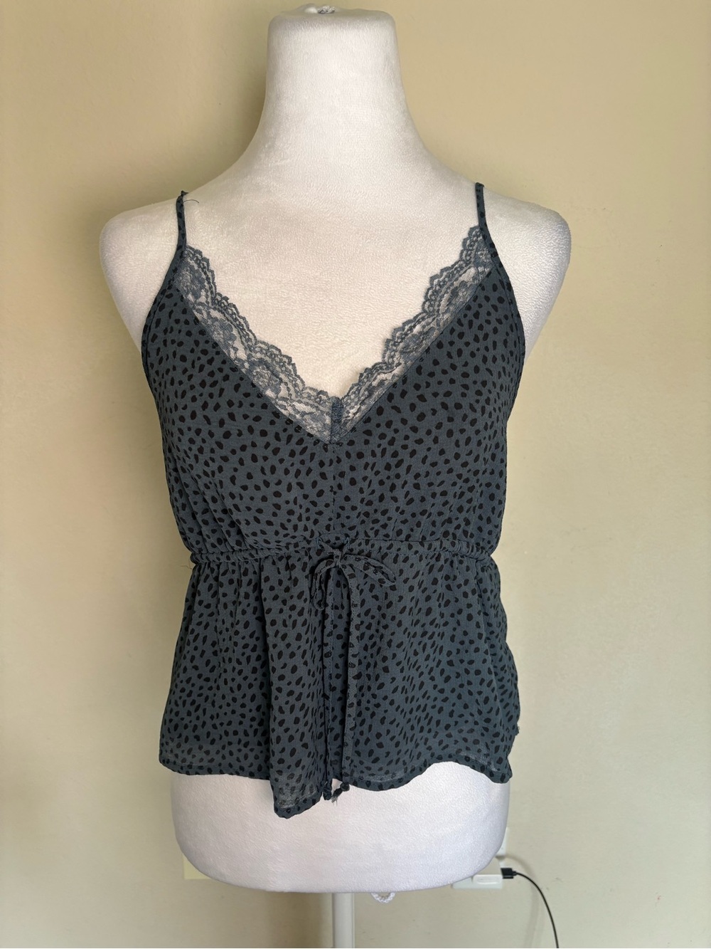 American Eagle Outfitters animal print lace trim peplum babydoll cami tank top M